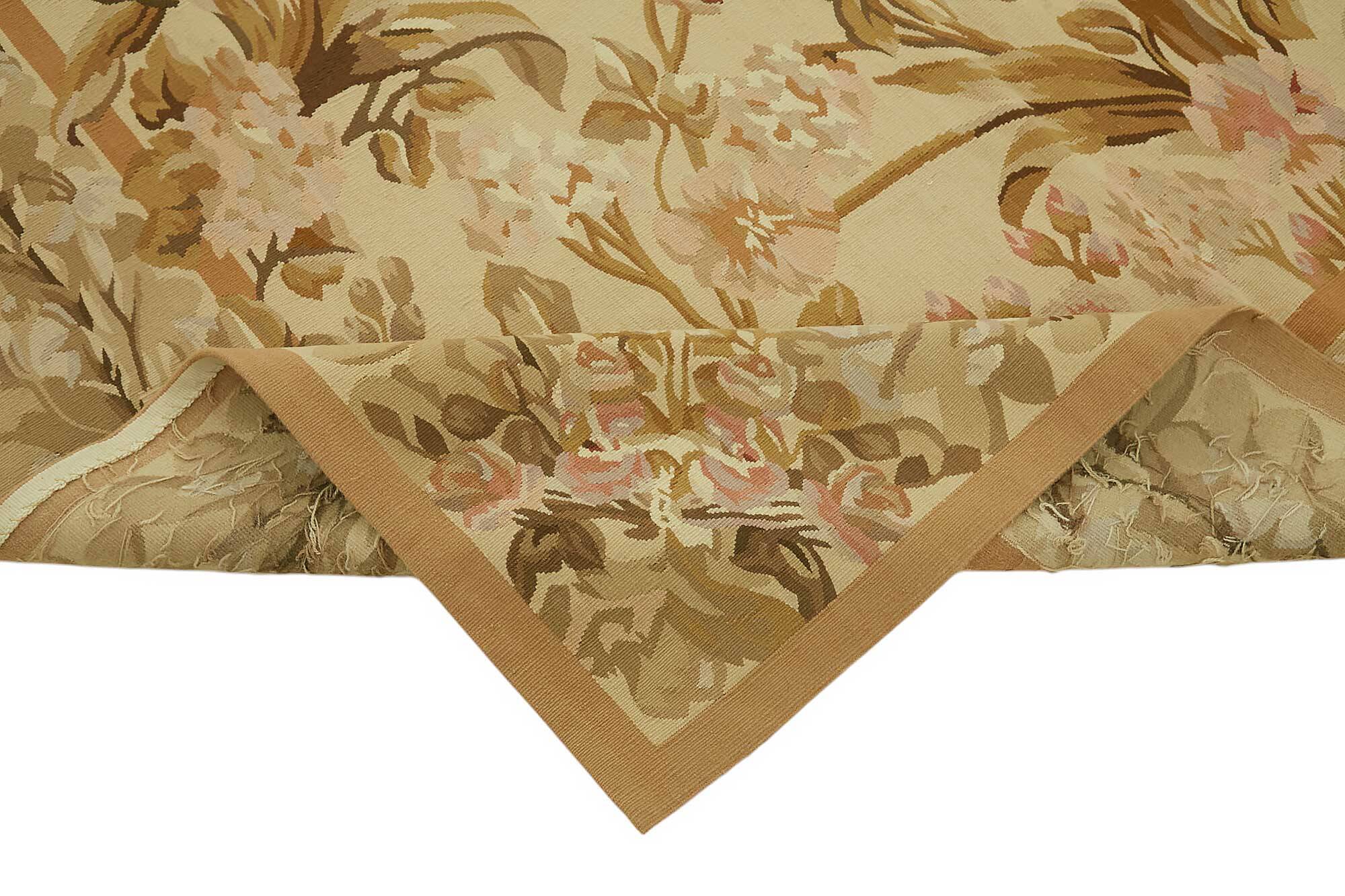 Handmade European Vintage Aubusson Kilim 177 cm x 273 cm
