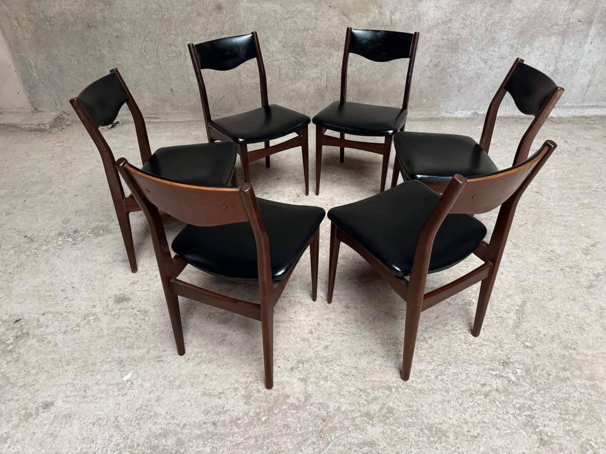 Series Set of 6 vintage Scandinavian rosewood chairs from the 1960s
