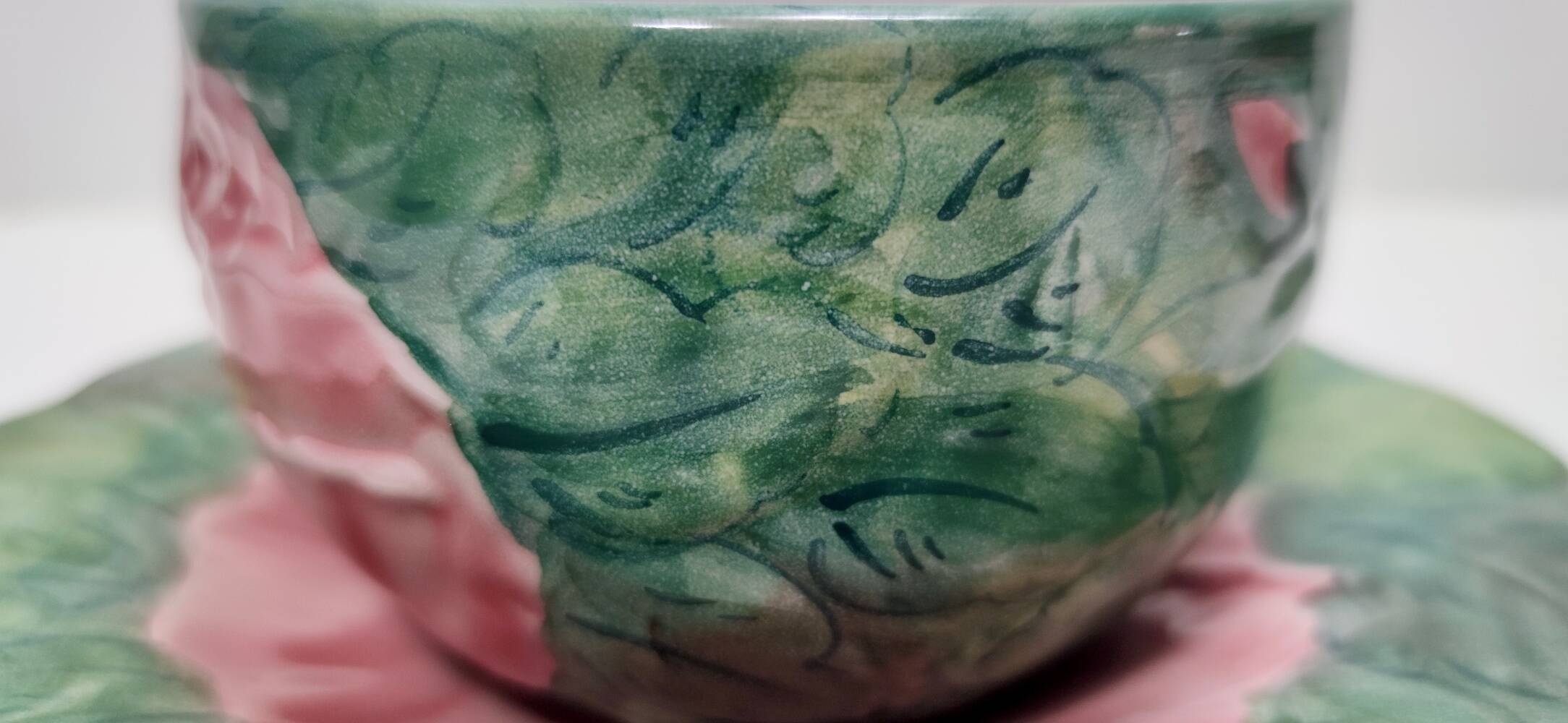 Pair of Green Earthenware Tea /Coffee Cups with Floral Motifs by Zaccagnini