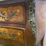 Louis XV style commode, in rosewood marquetry.