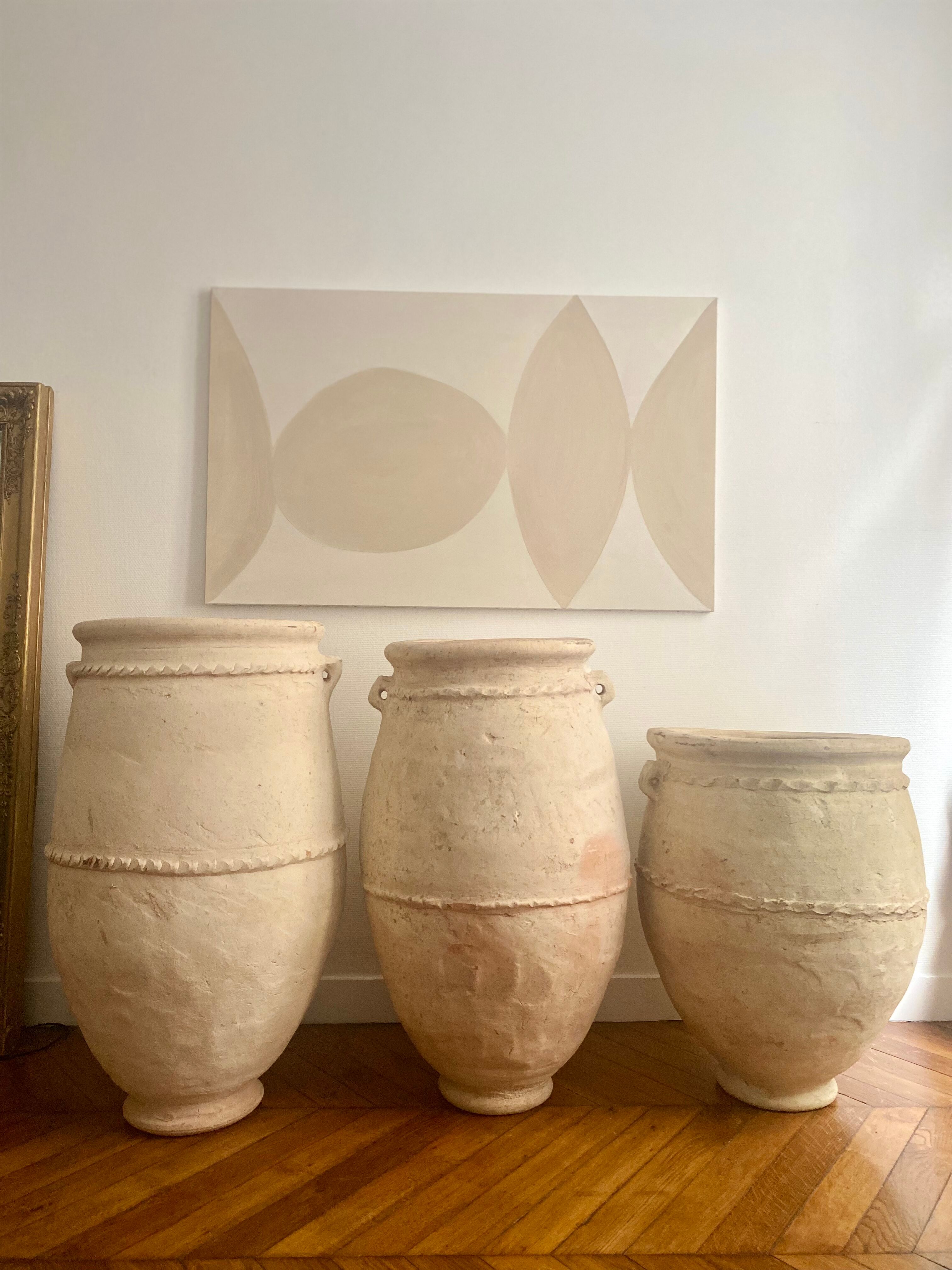 Rustic jar in bleached terracotta pottery xl