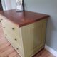 Commode rétro dans son jus