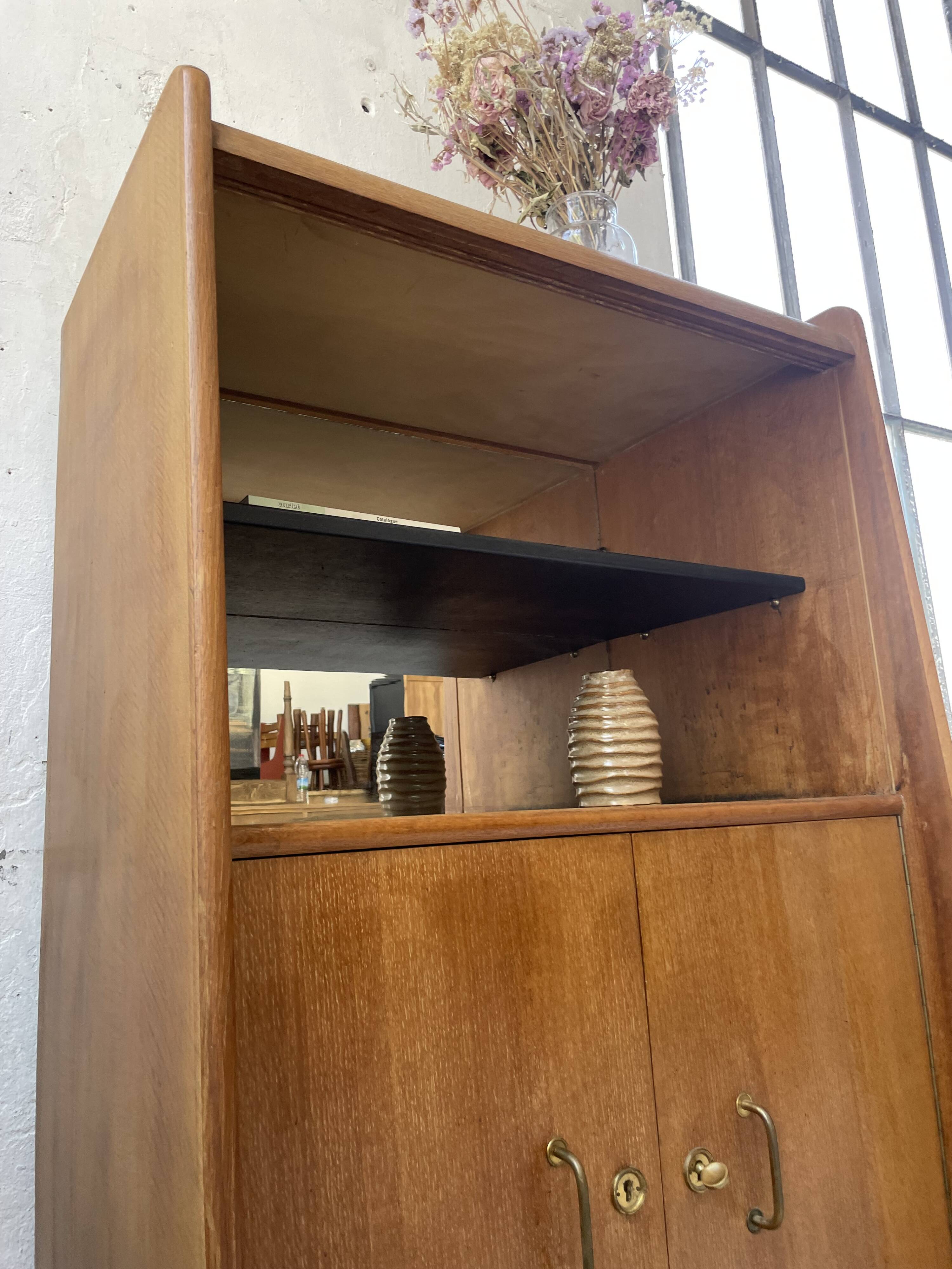 Meuble de rangement secrétaire chêne années 60