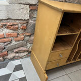 Tradesman's cabinet with sorting compartments and drawers