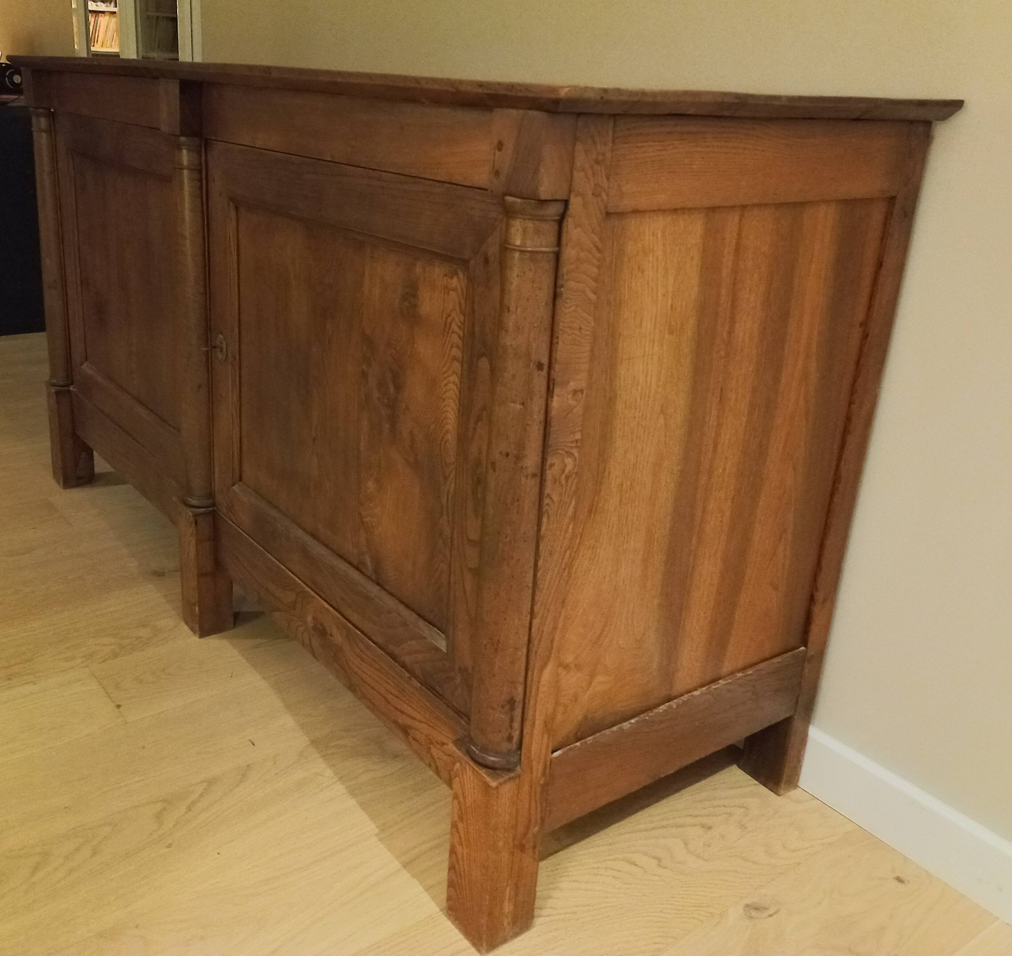 Very Empire half-column XIX century low sideboard