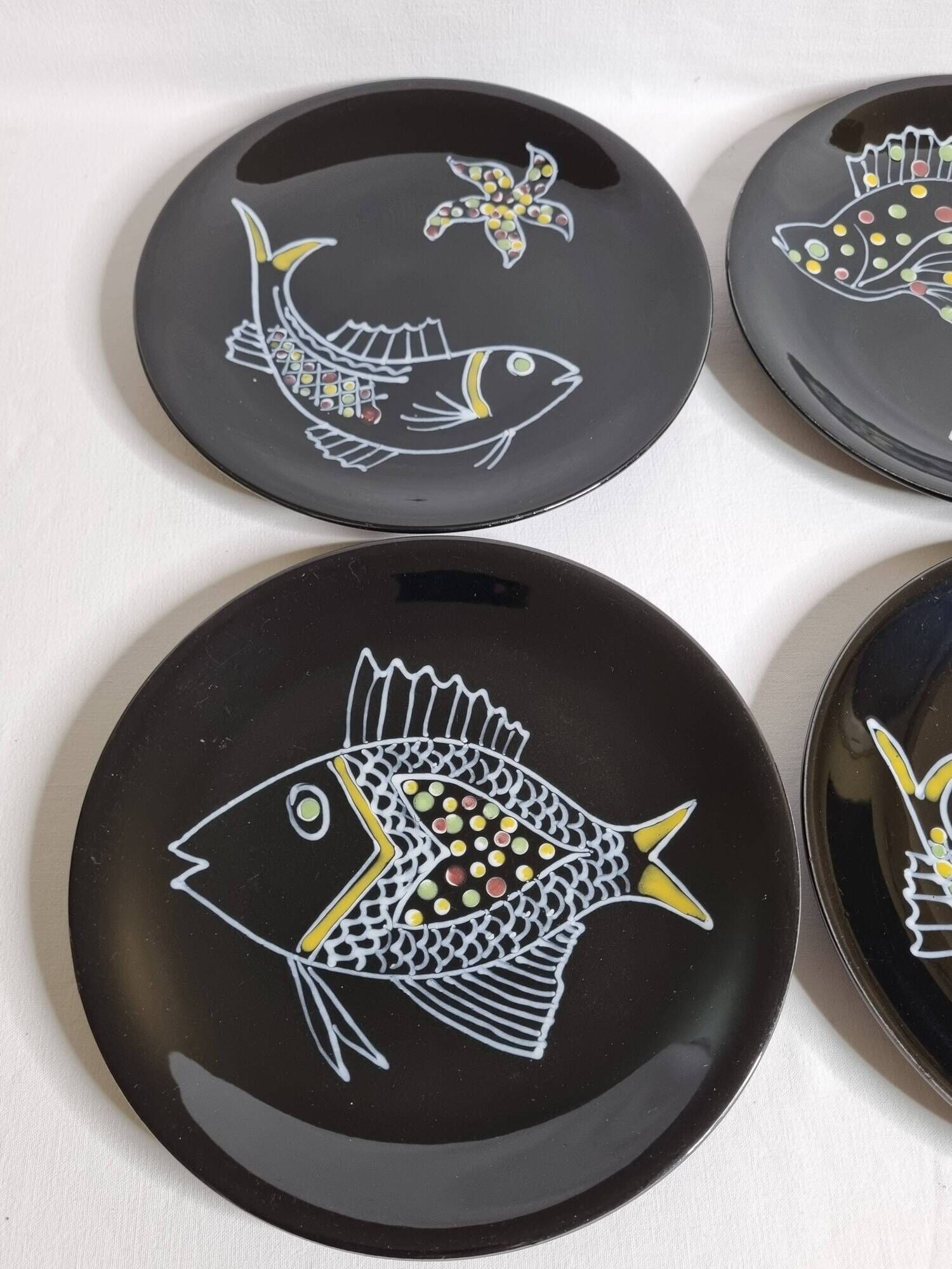 Set of 6 vintage plates with fish decoration after Robert Picault, 1960, 24 cm