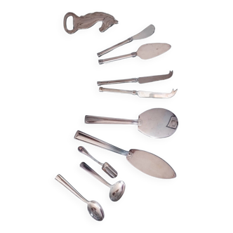 Silver metal serving cutlery