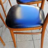 Lot de quatre chaises anciennes. Bistrot. 1960.
