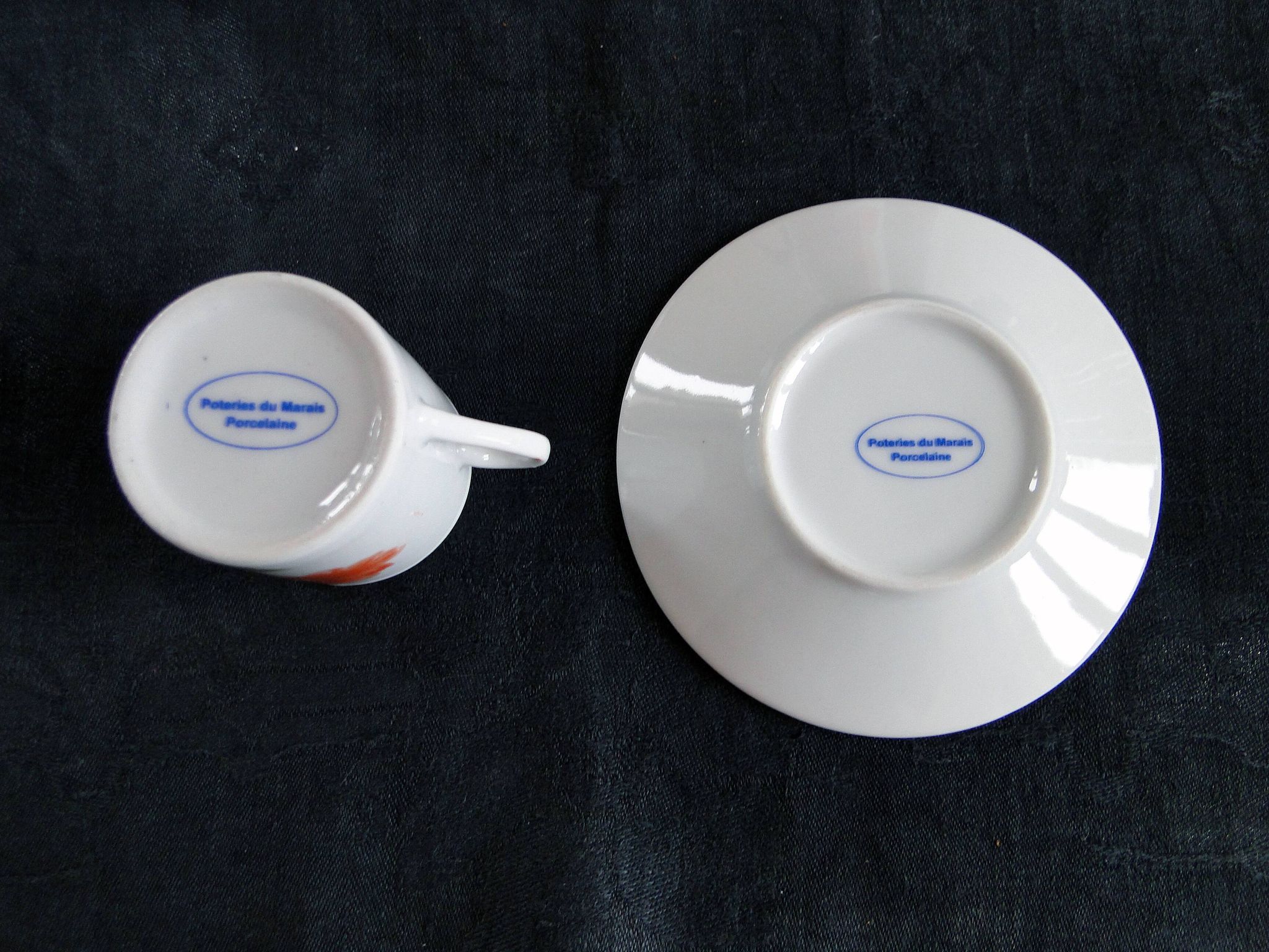 Coffee service 12 cups porcelain pattern poppy pottery of the Marais vintage 70s