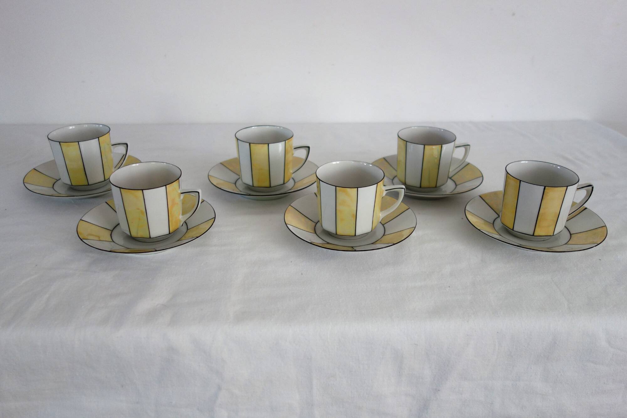 6 60s striped iridescent porcelain coffee cups