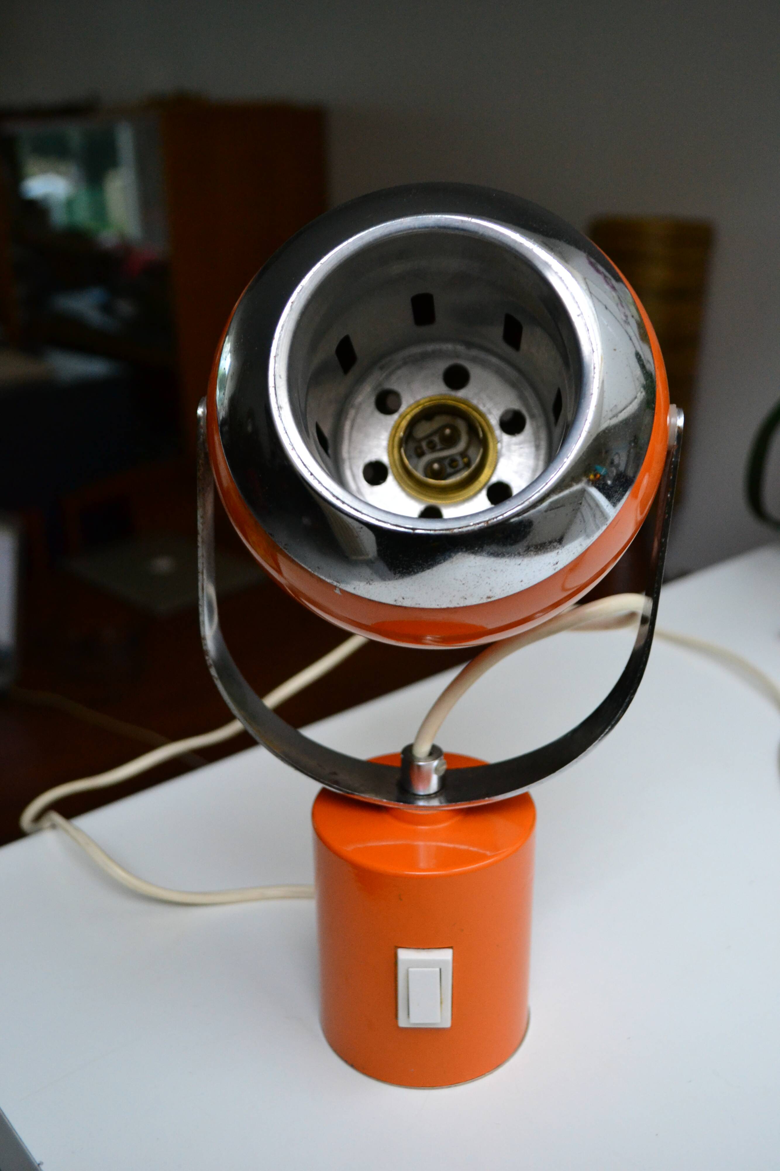 Eye ball lamp Goffredo Reggiani style 60s