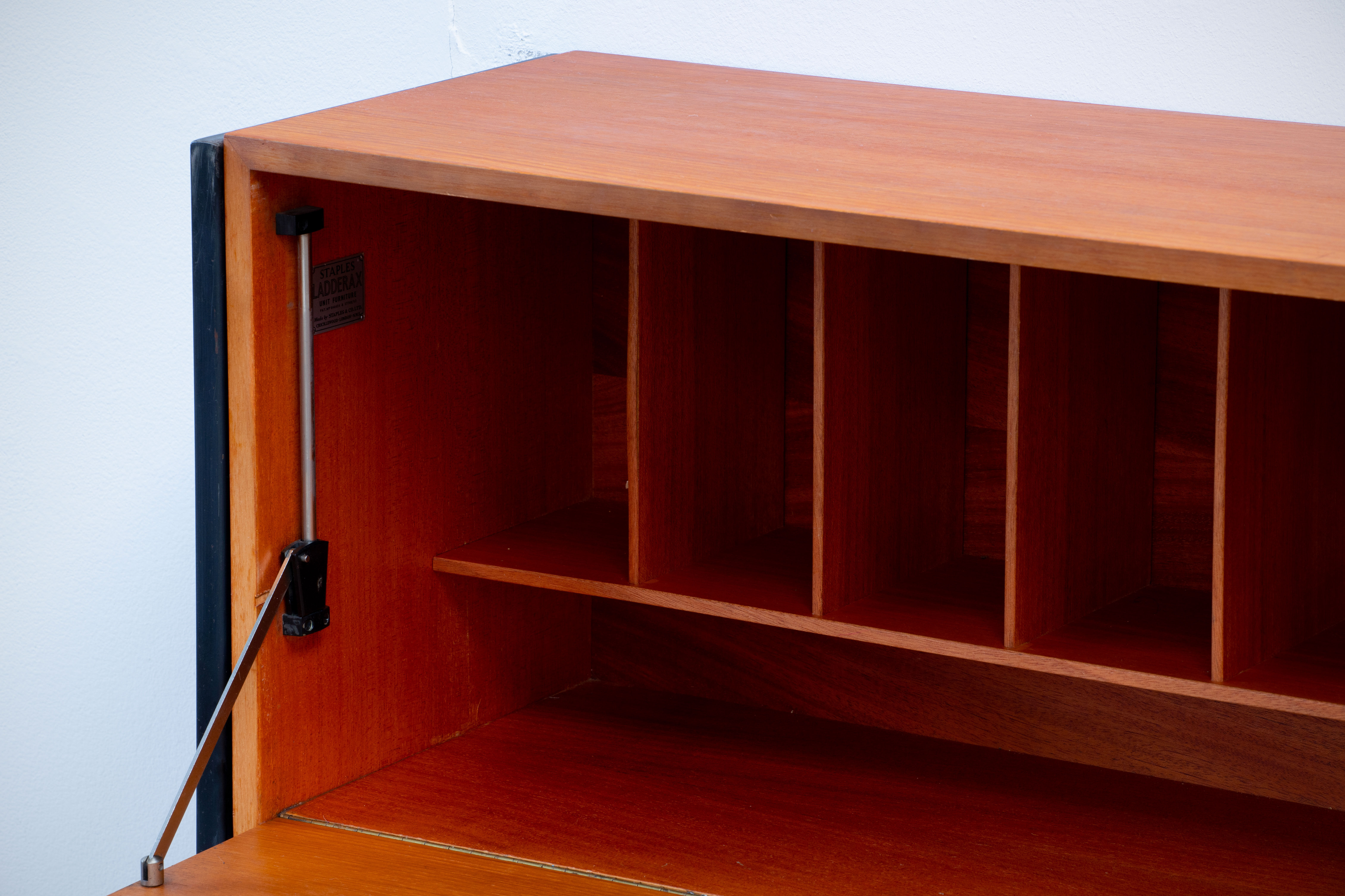 Library / Scandinavian Wall unit in teak 1960