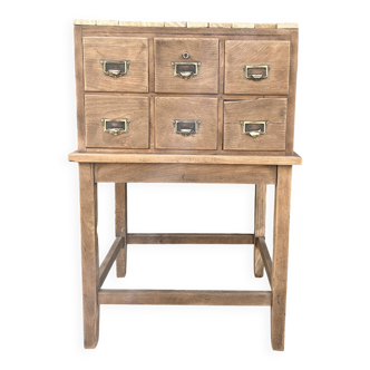 Meuble métier / Meuble à tiroirs