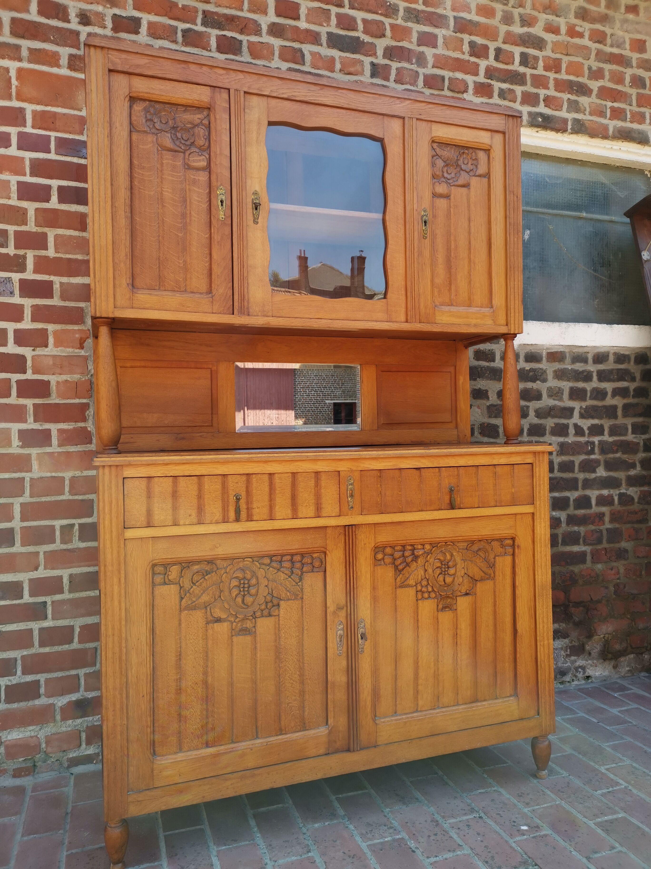 Buffet 2 body floral pattern 1929