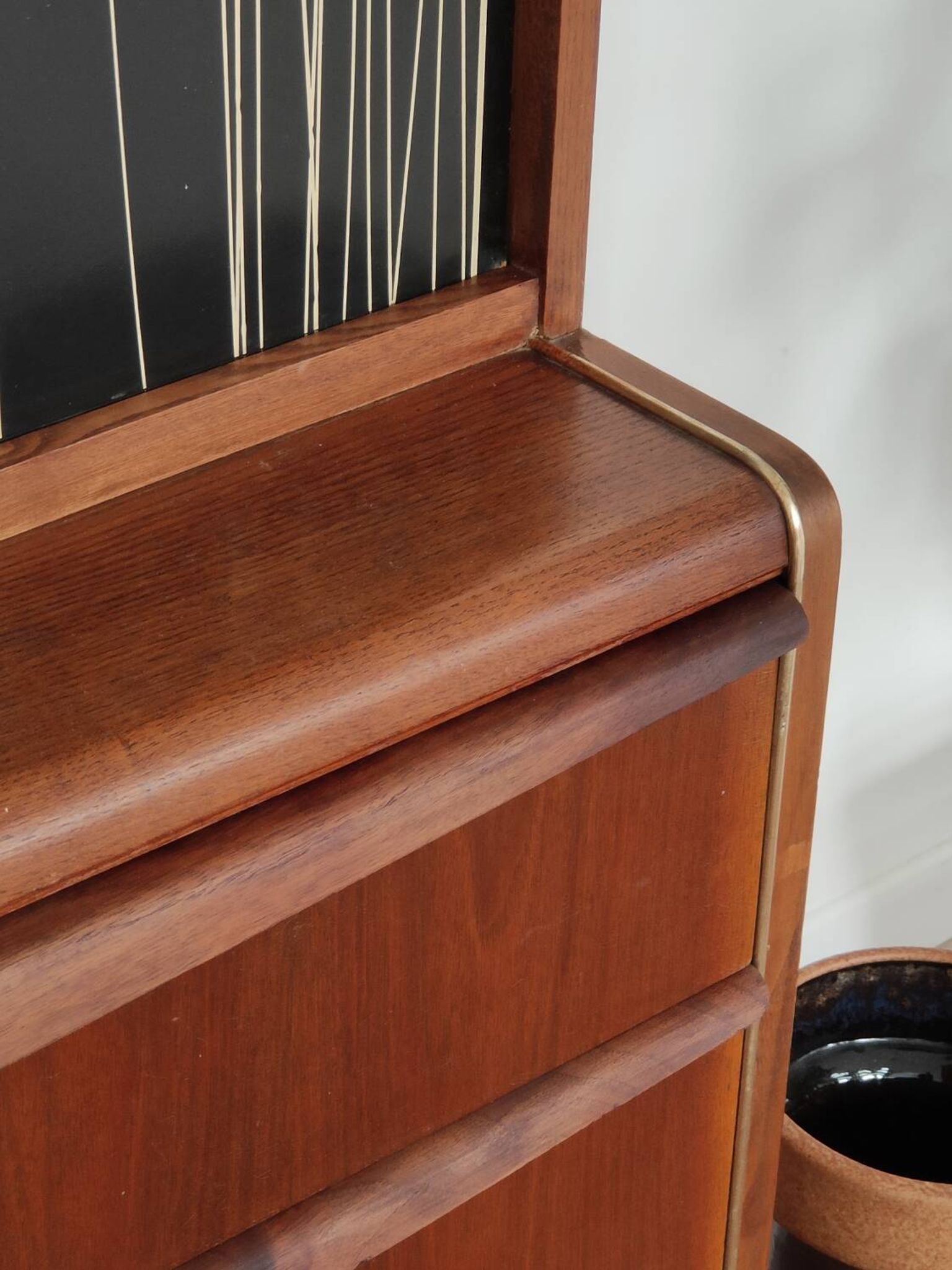 Buffet vaisselier U372/386 B.Landsman et H.Nepozitek pour Jitona 1960