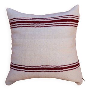 coussin rayé bordeaux