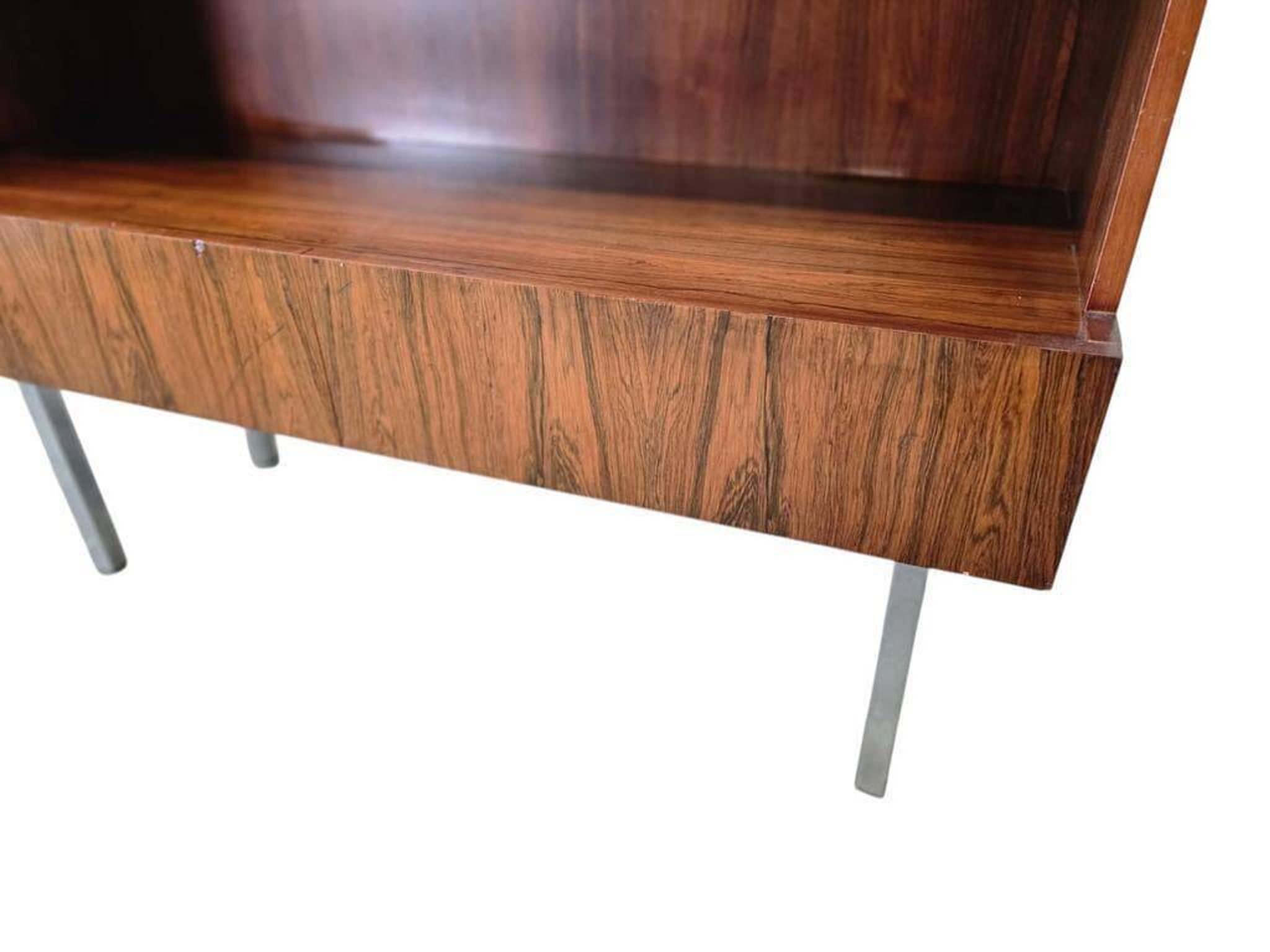 Cabinet vintage en palissandre / bar / meuble mural