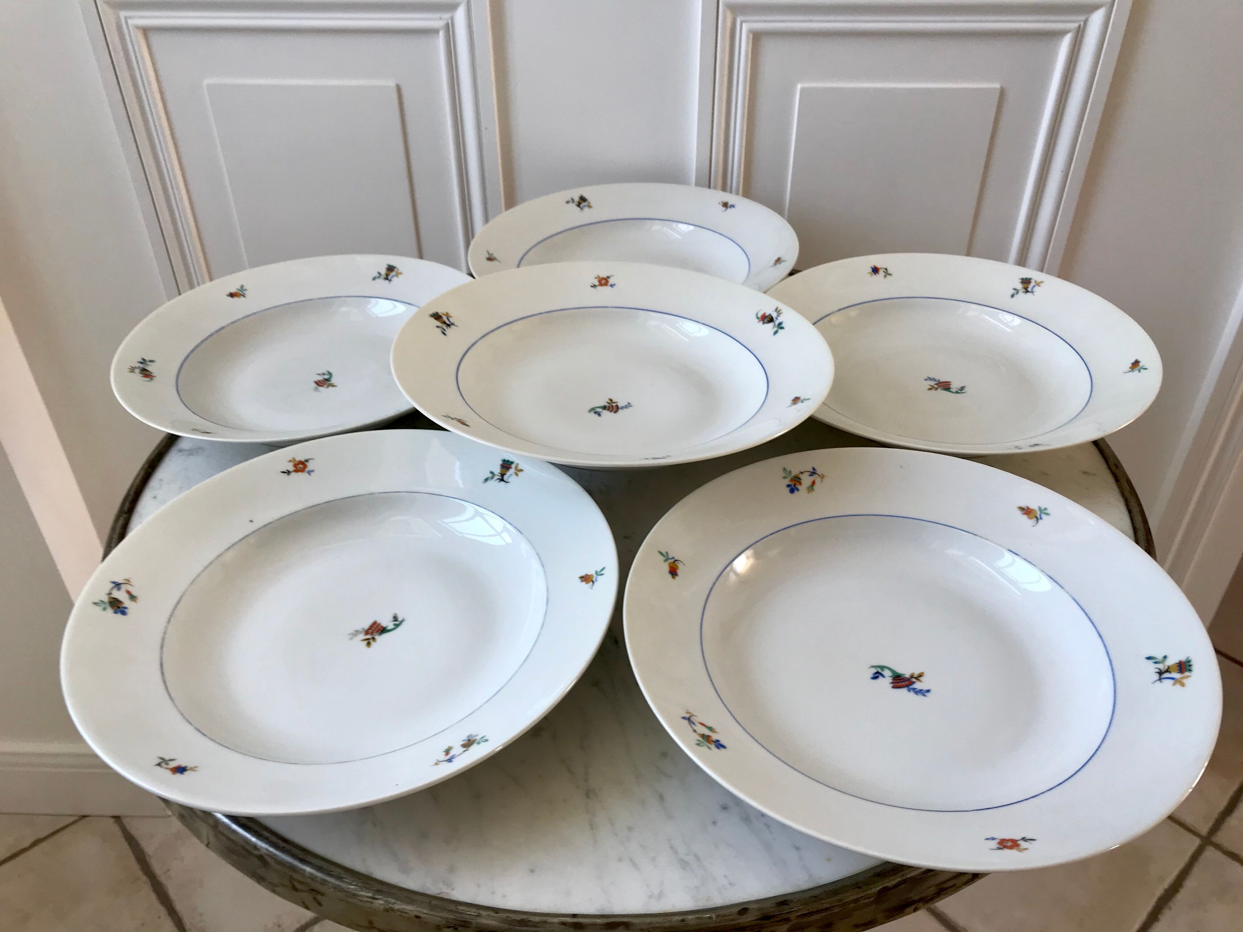 Set of 6 hollow plates Made in France registered model "Czechs" years 50-60