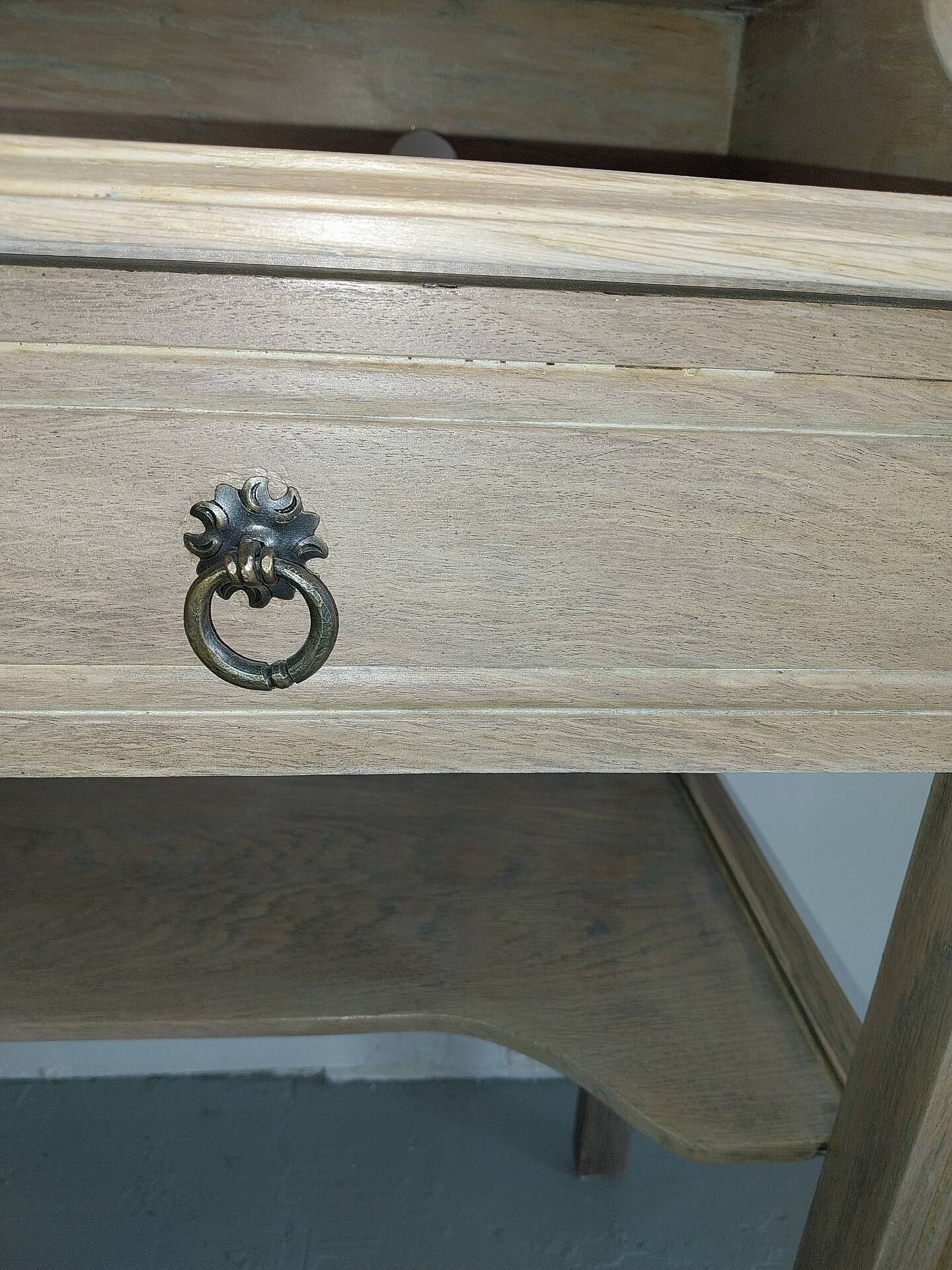 Bureau en chêne clair