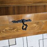 Scrétaire commode galbé marqueté