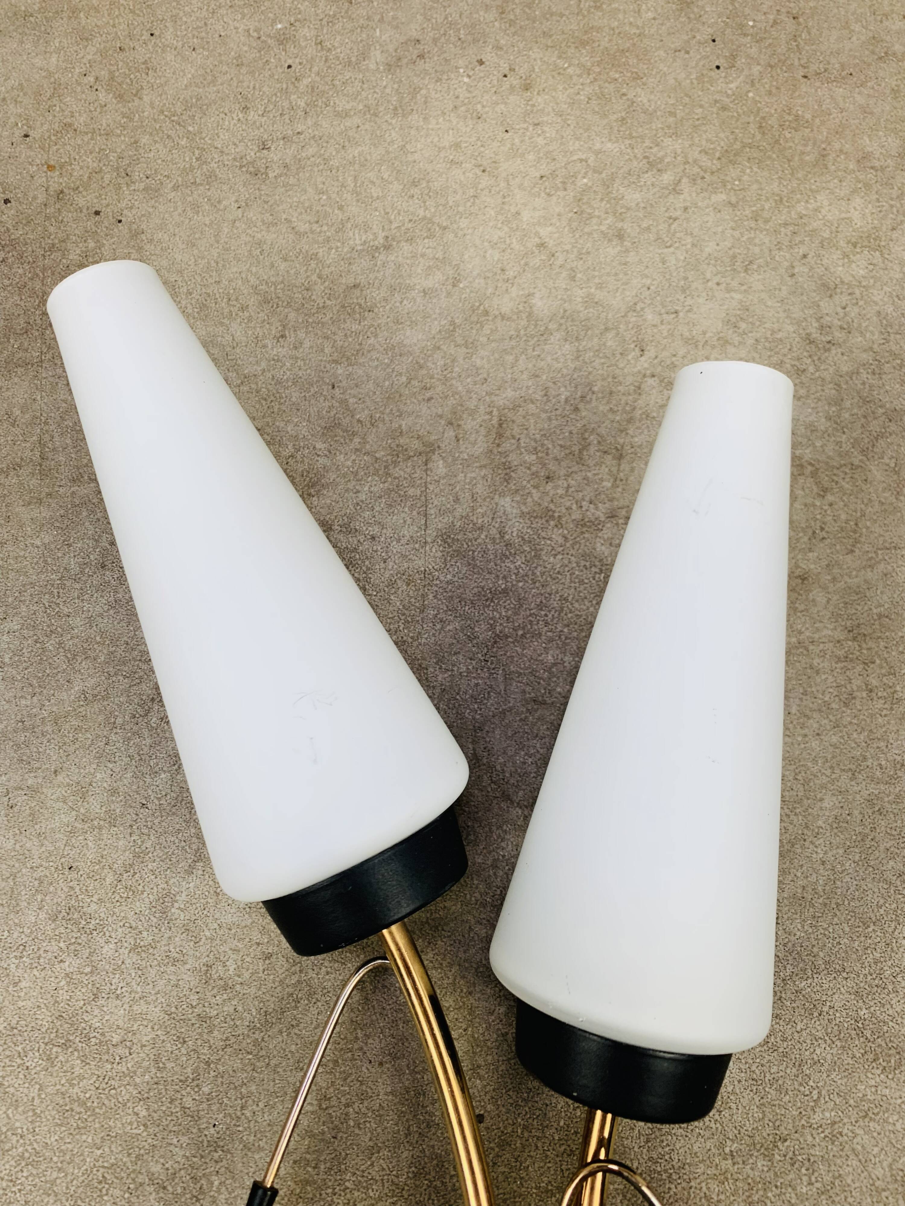 Pair of 1950s wall lights, opaline and brass tulips, Lunel Arlus