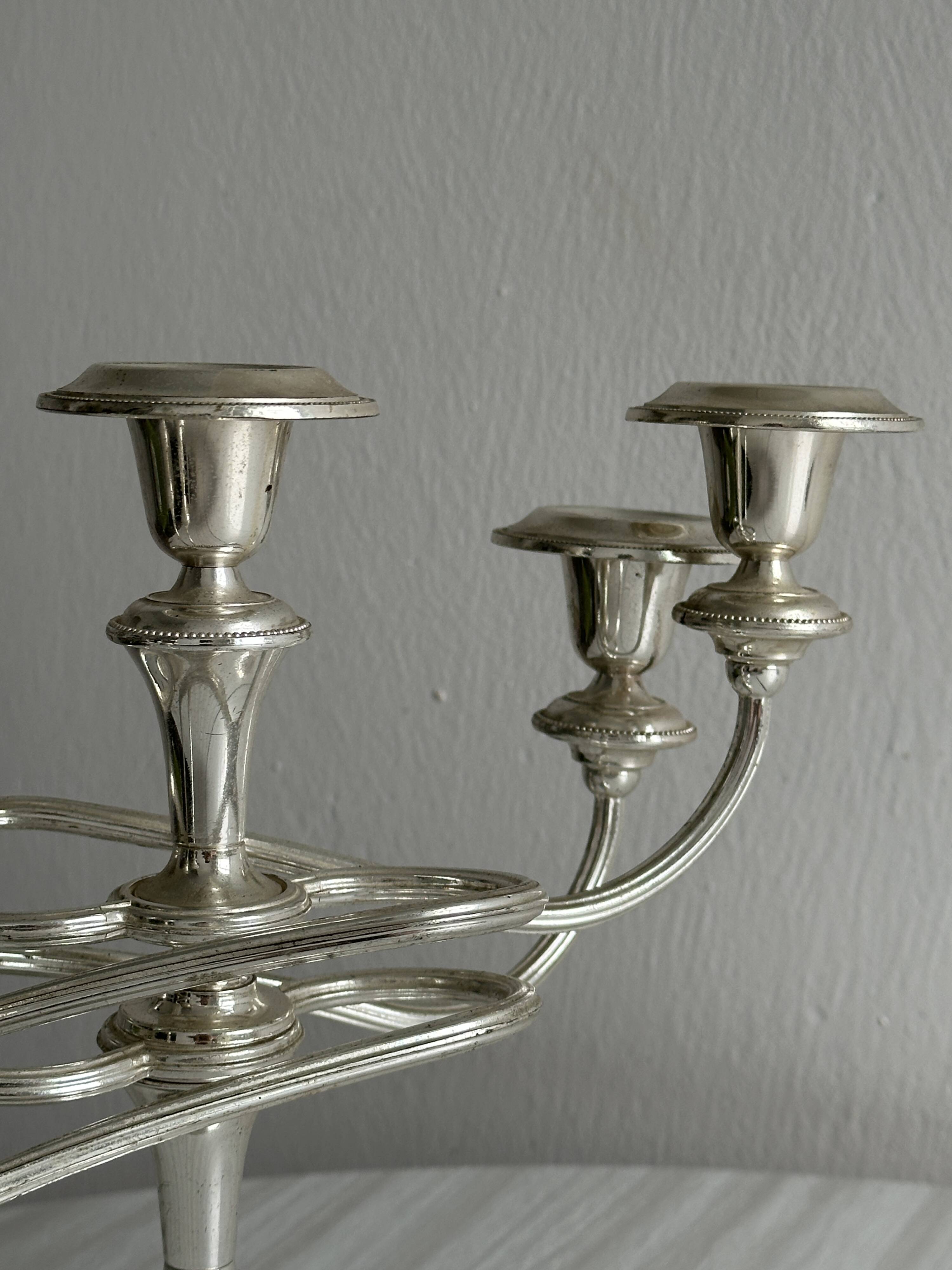 Metal candlestick candle holder