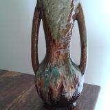 Vintage vase with 2 handles