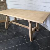 Guillerme and hambron oak table