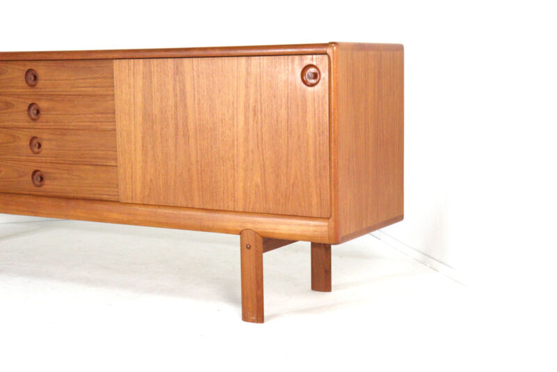 H.W. Klein for Bramin sideboard 'Taastrup' | 225 cm - danish design