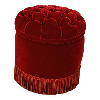 Pouf Napoléon III, velours bordeaux.