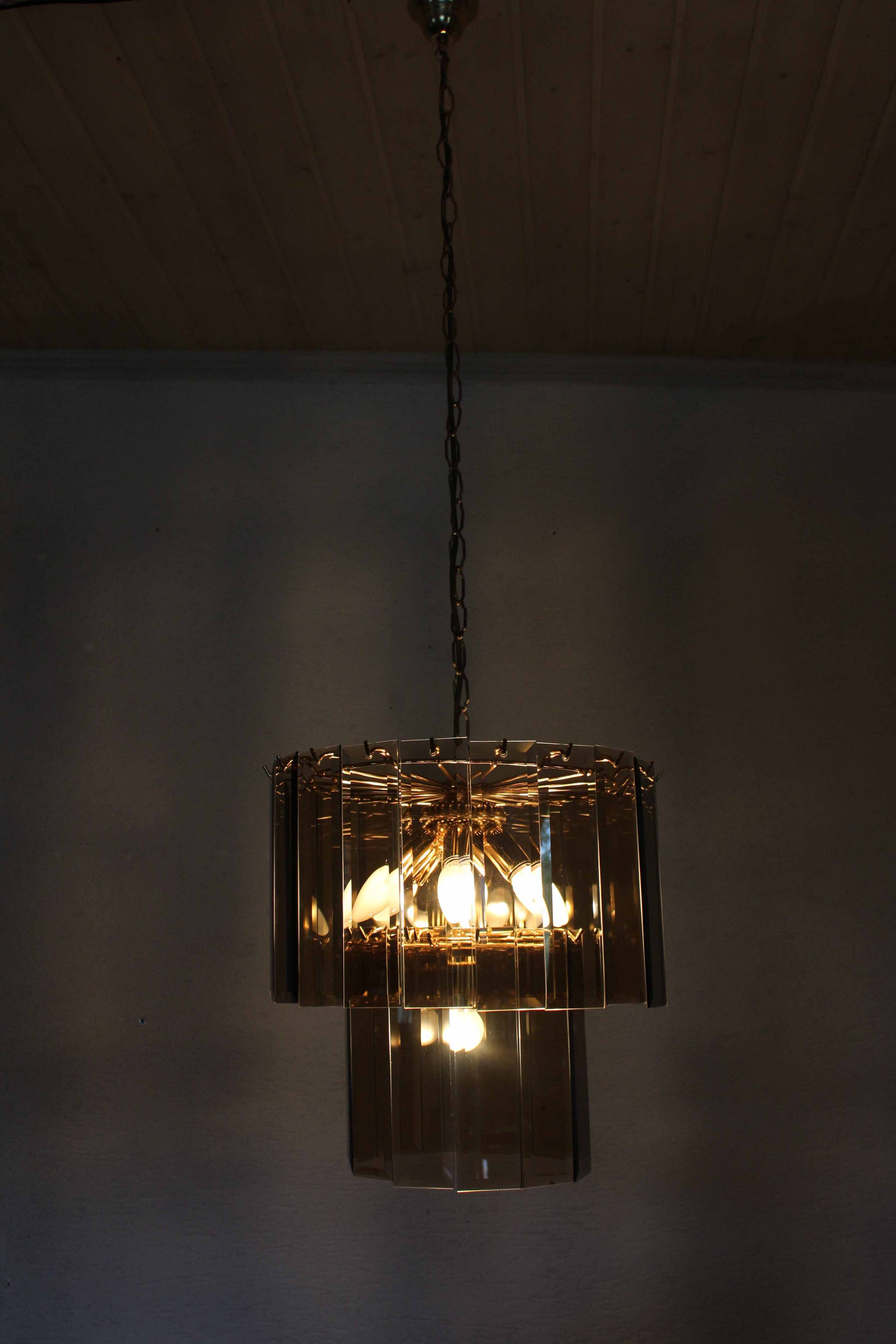 Italian chandelier in brass and beveled glass