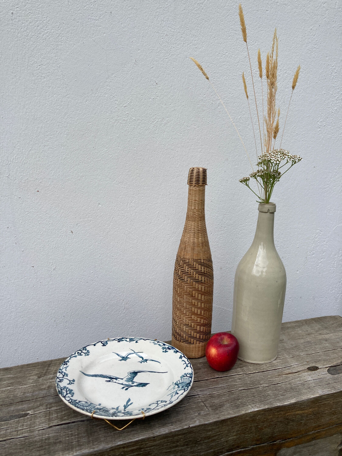 Iron earth plate Gien patterns seagulls and shell old mural