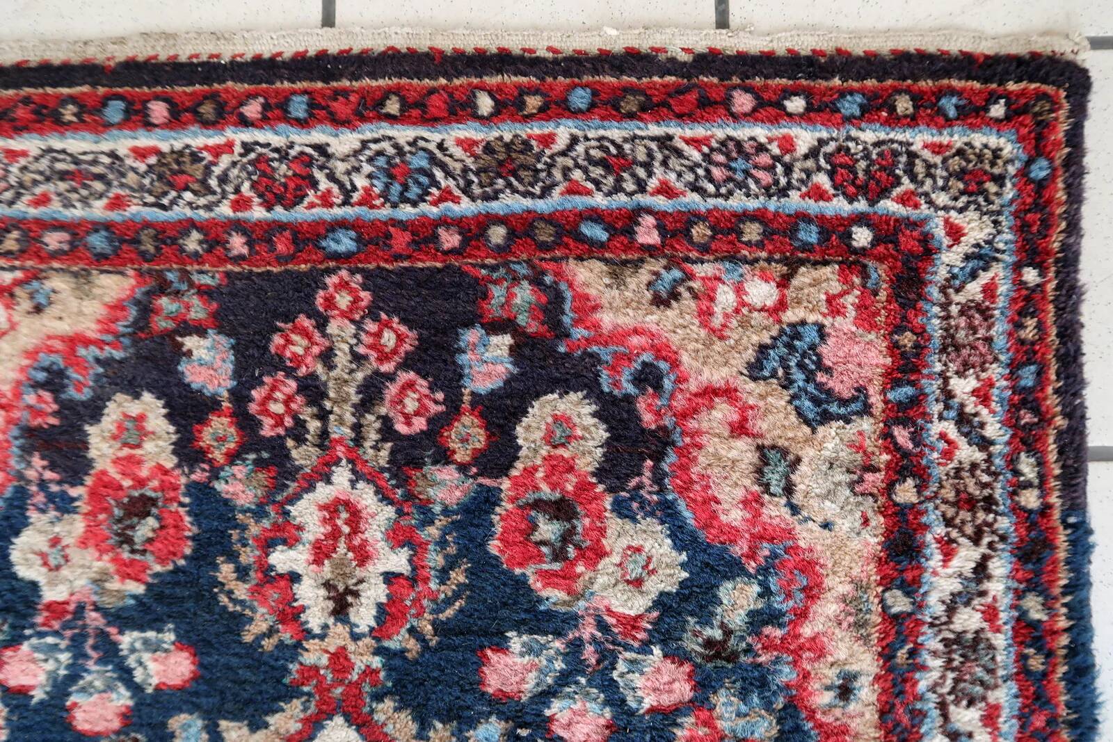 Handmade antique Persian Hamadan rug 71cm x 106cm, 1920s