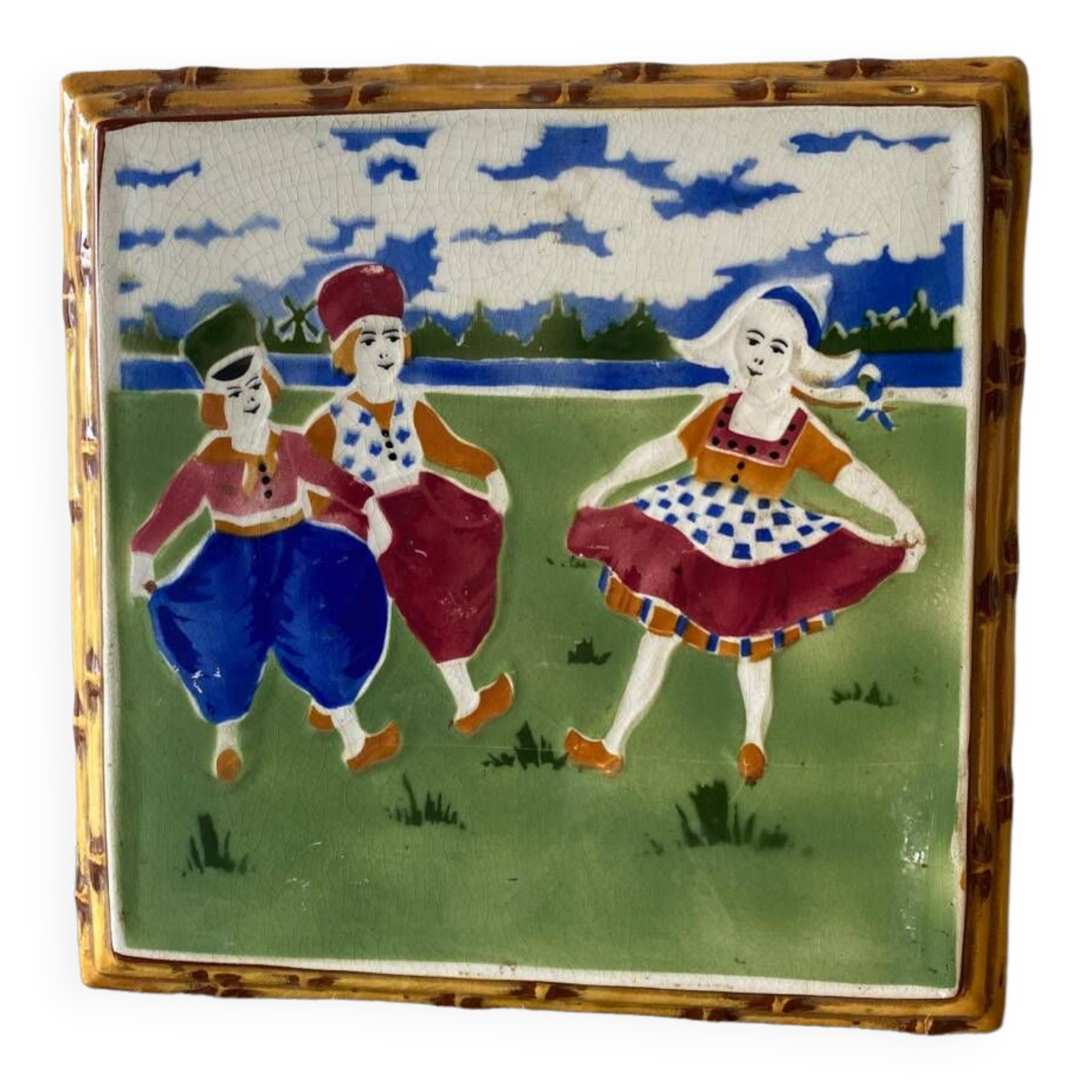 Saint Amand trivet