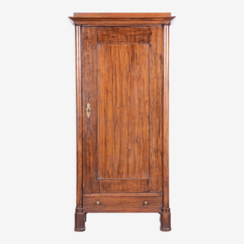 Armoire en chêne massif Biedermeier du XIXème siècle, restaurée, Tchéquie, années 1830