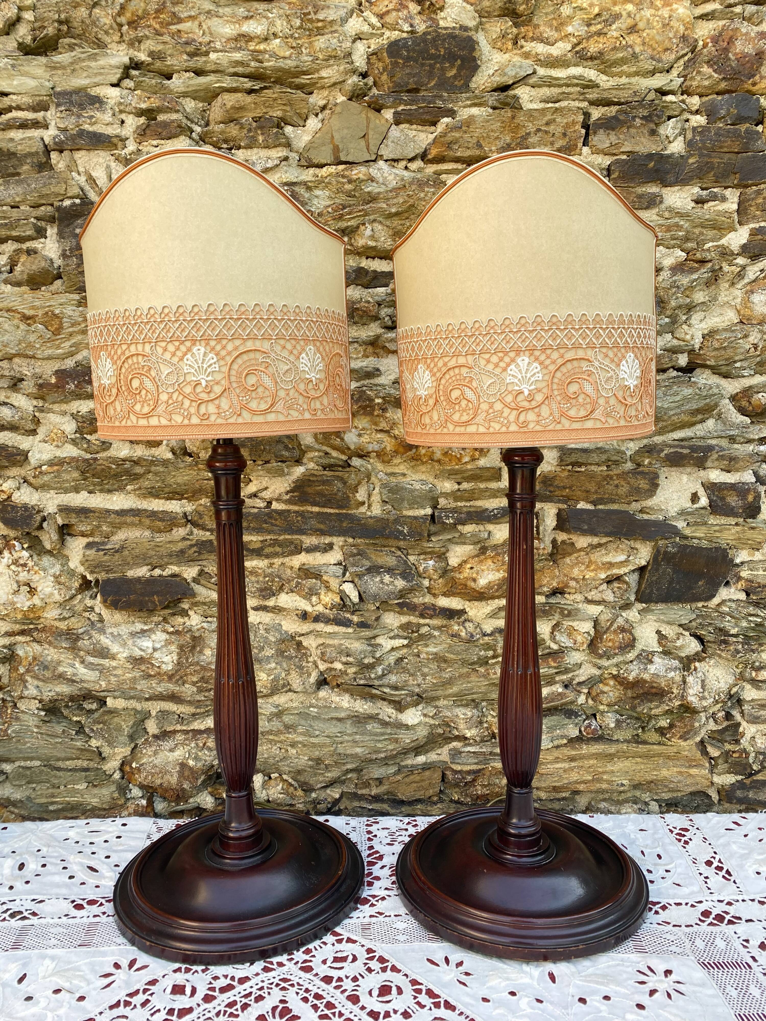 Pair of large retro lamps with wooden column base 72 cm