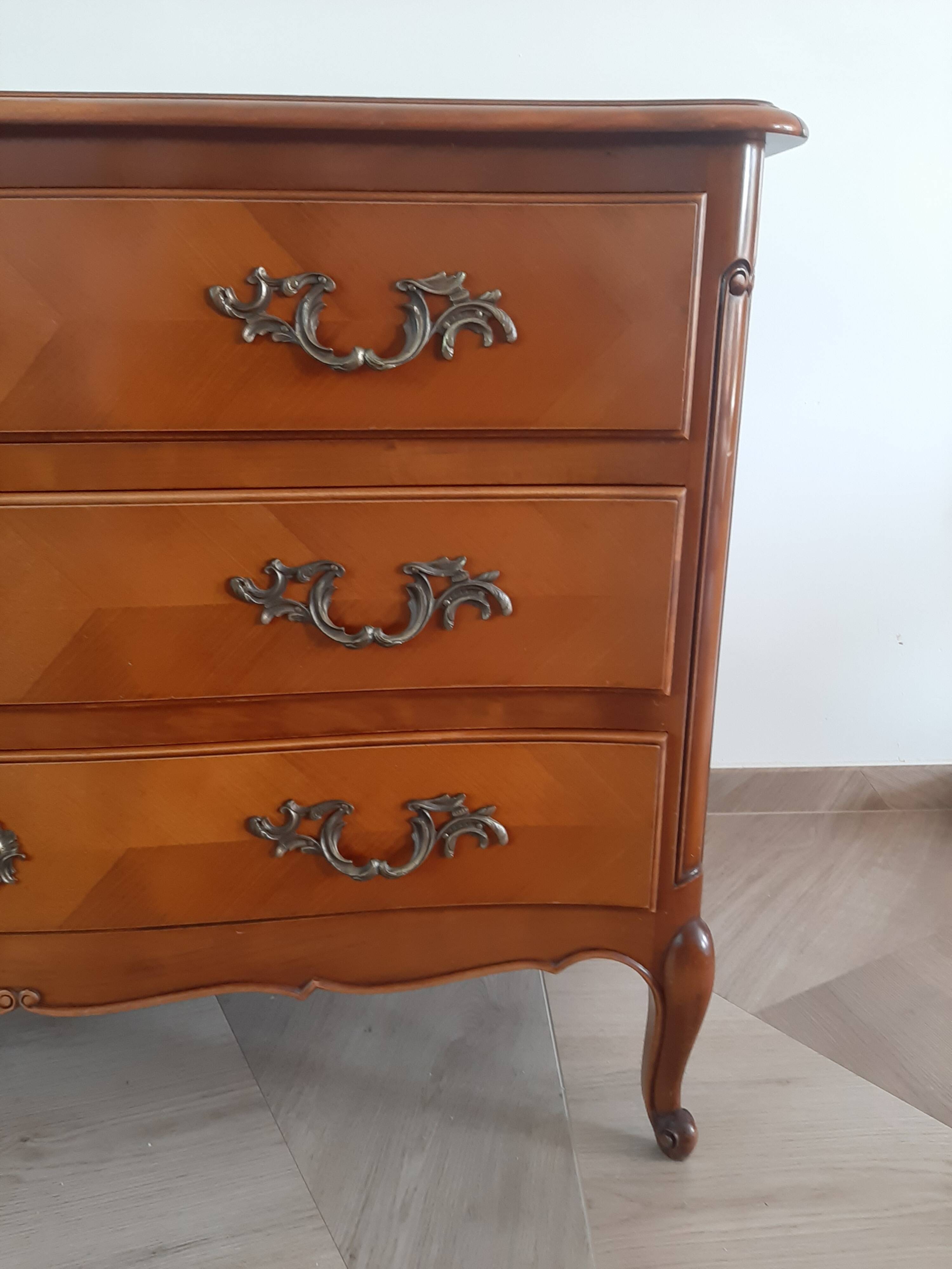 Commode 3 tiroirs style XVI avec 1 serrure