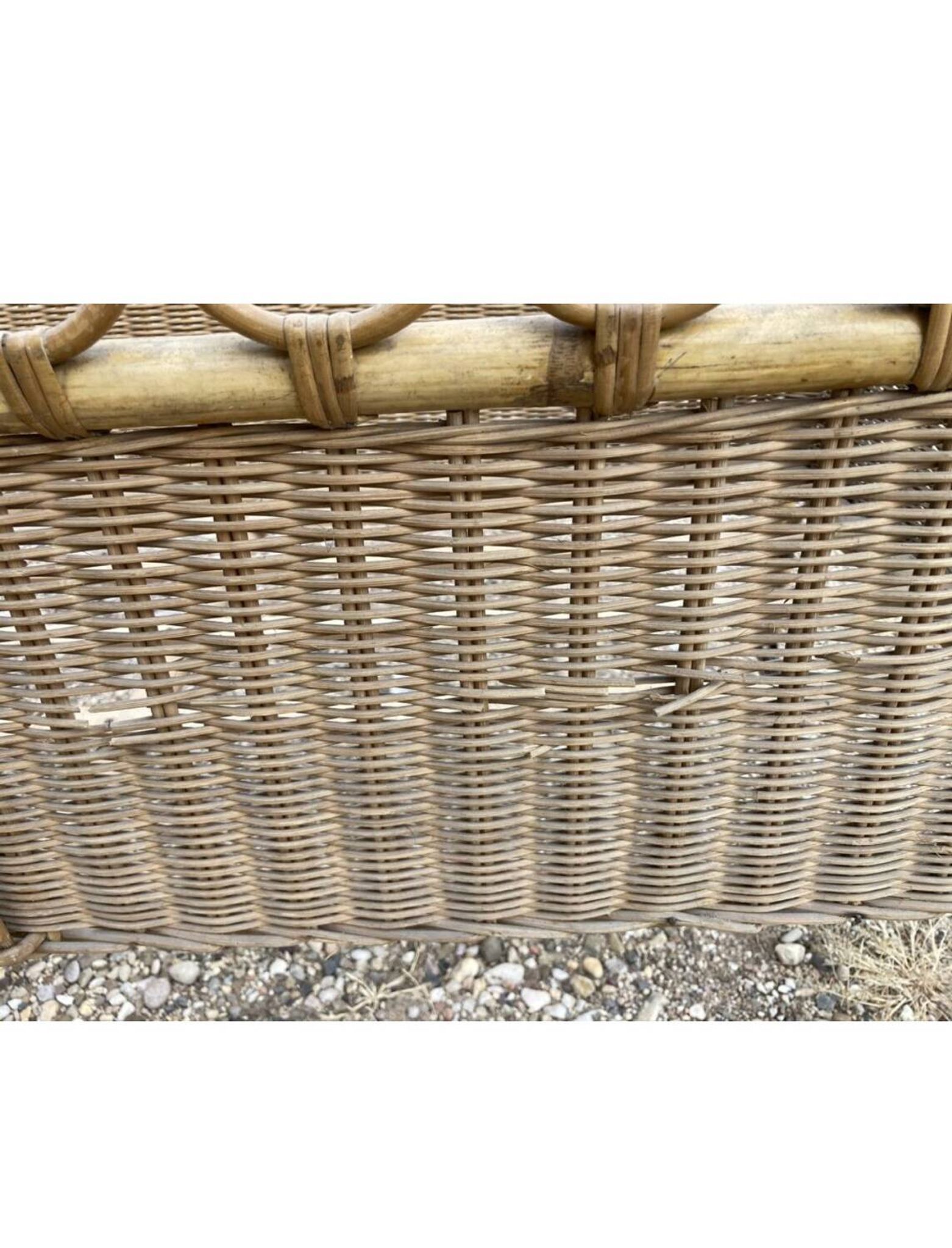 Wicker baby bed