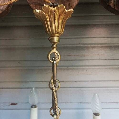 Antique gilded bronze chandelier in Louis XVI style, 5 lights, in working condition.