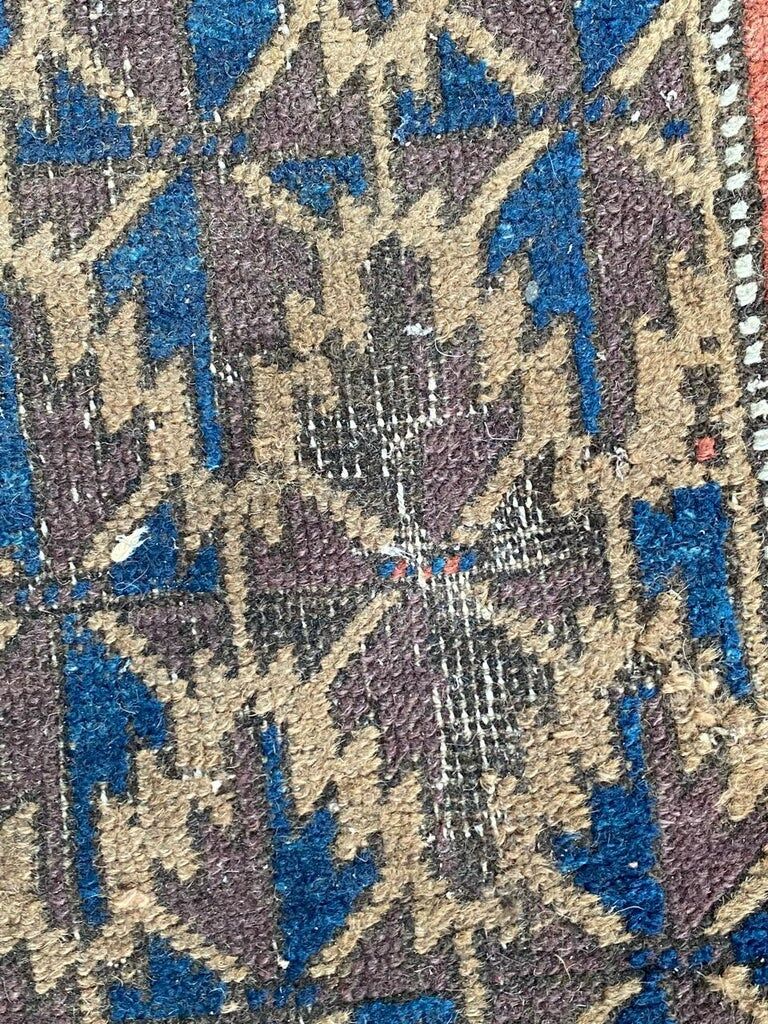 Antique Baloch carpet 126x71cm