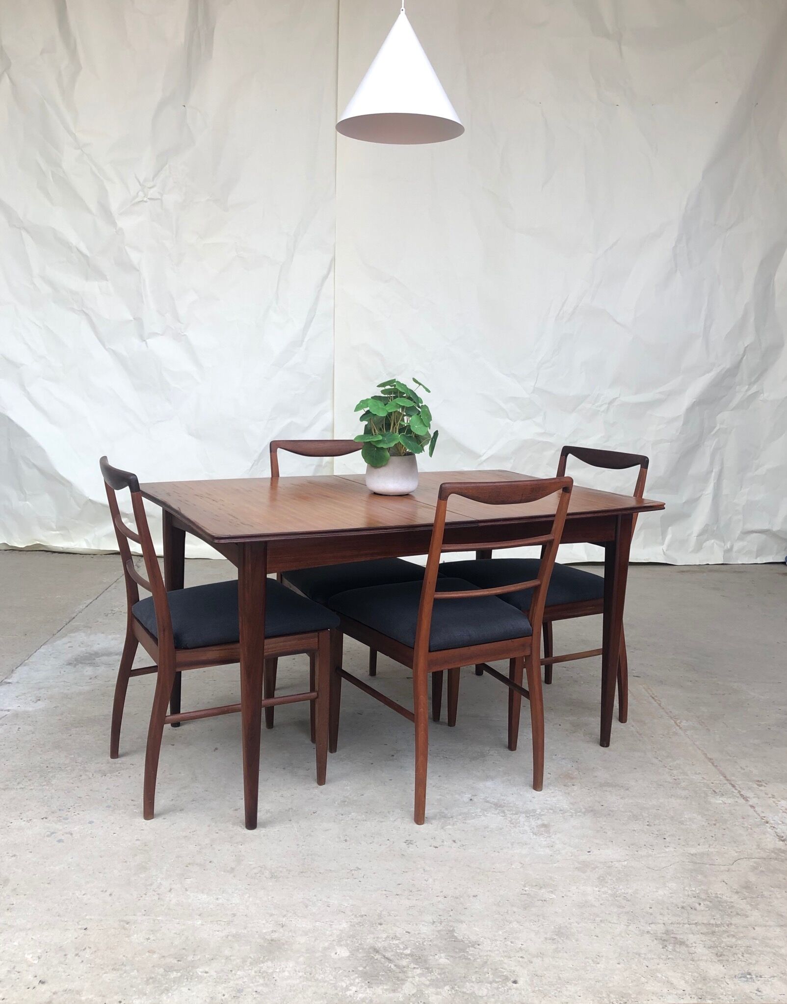 Vtg Mid Century Richard Hornby Dining Table 4 6 Seater Danish Scandi Design
