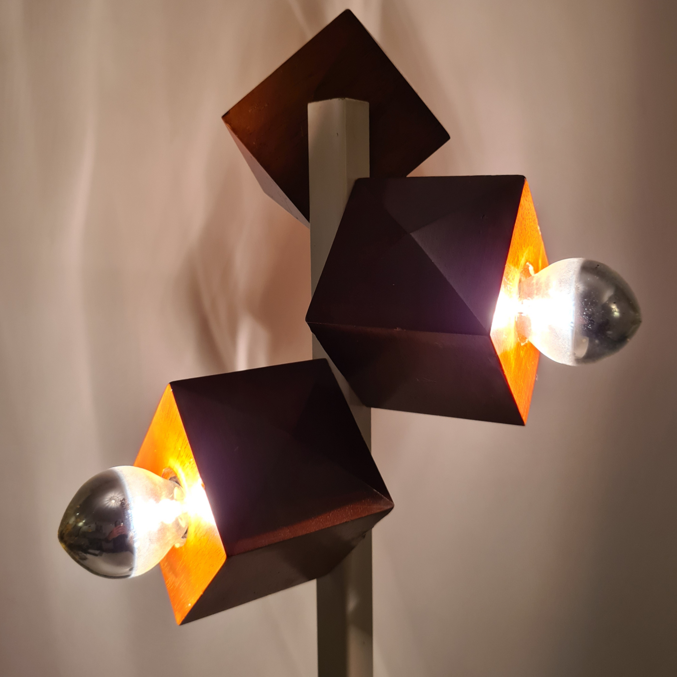 Large modernist cubist table lamp, Italy 1960s