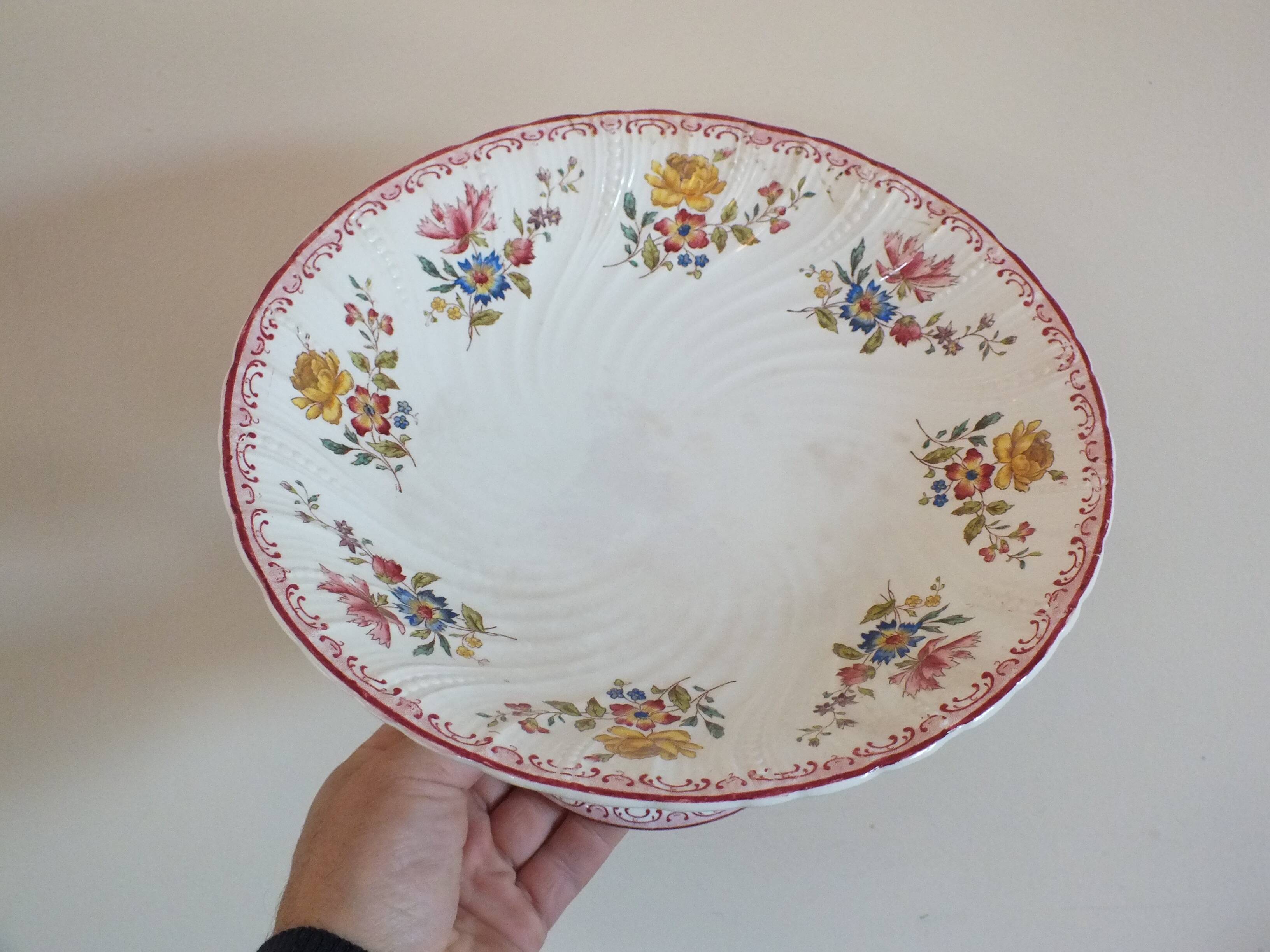 Old Sarreguemines display cup decor 19