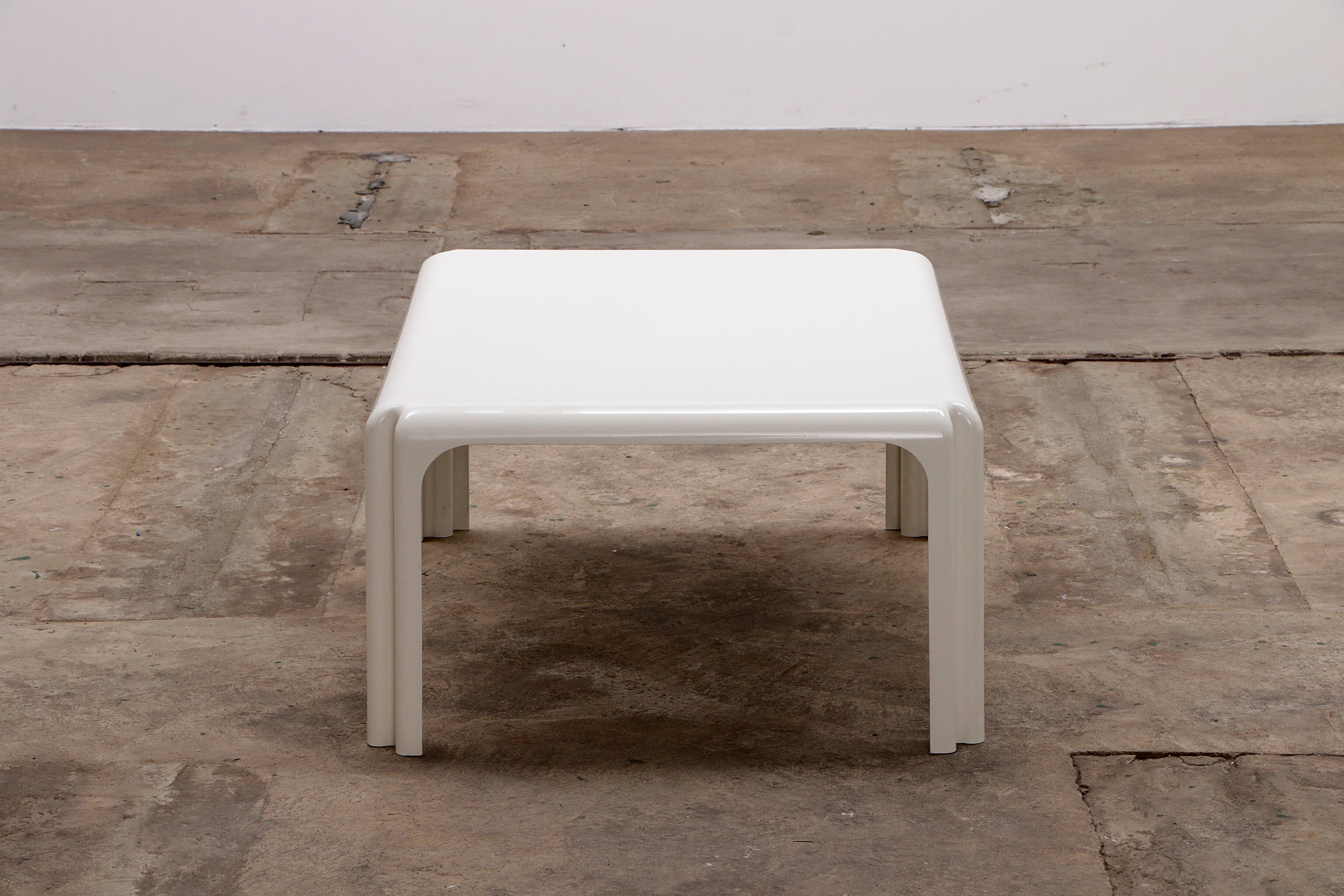 Table basse Vico Magistretti 'Arcadia' Artemide Milano, 1970 Italie