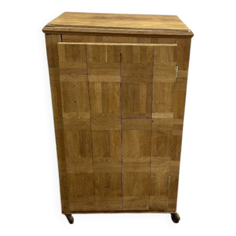 Solid oak jam maker