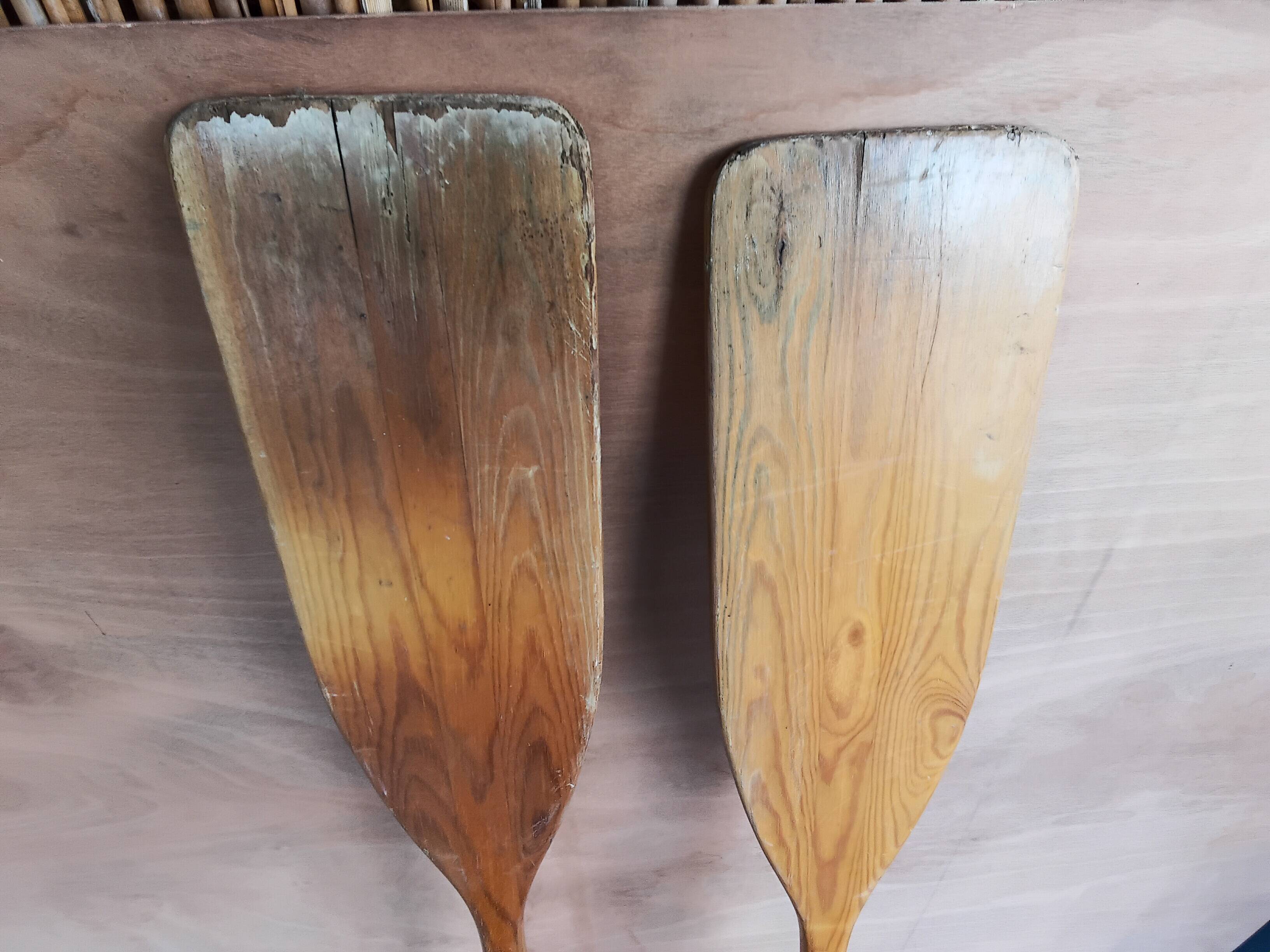 Une paire de pagaies bois Lahnakoski