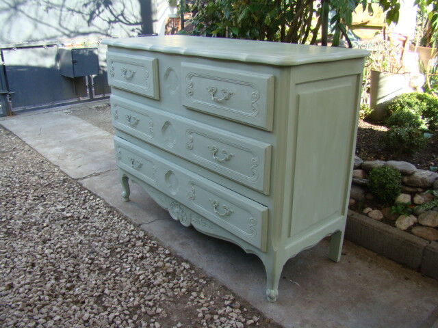 Old louis xv style painted chest of drawers