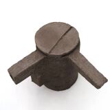 Unique concrete teapot by FCK Frédérick Gautier