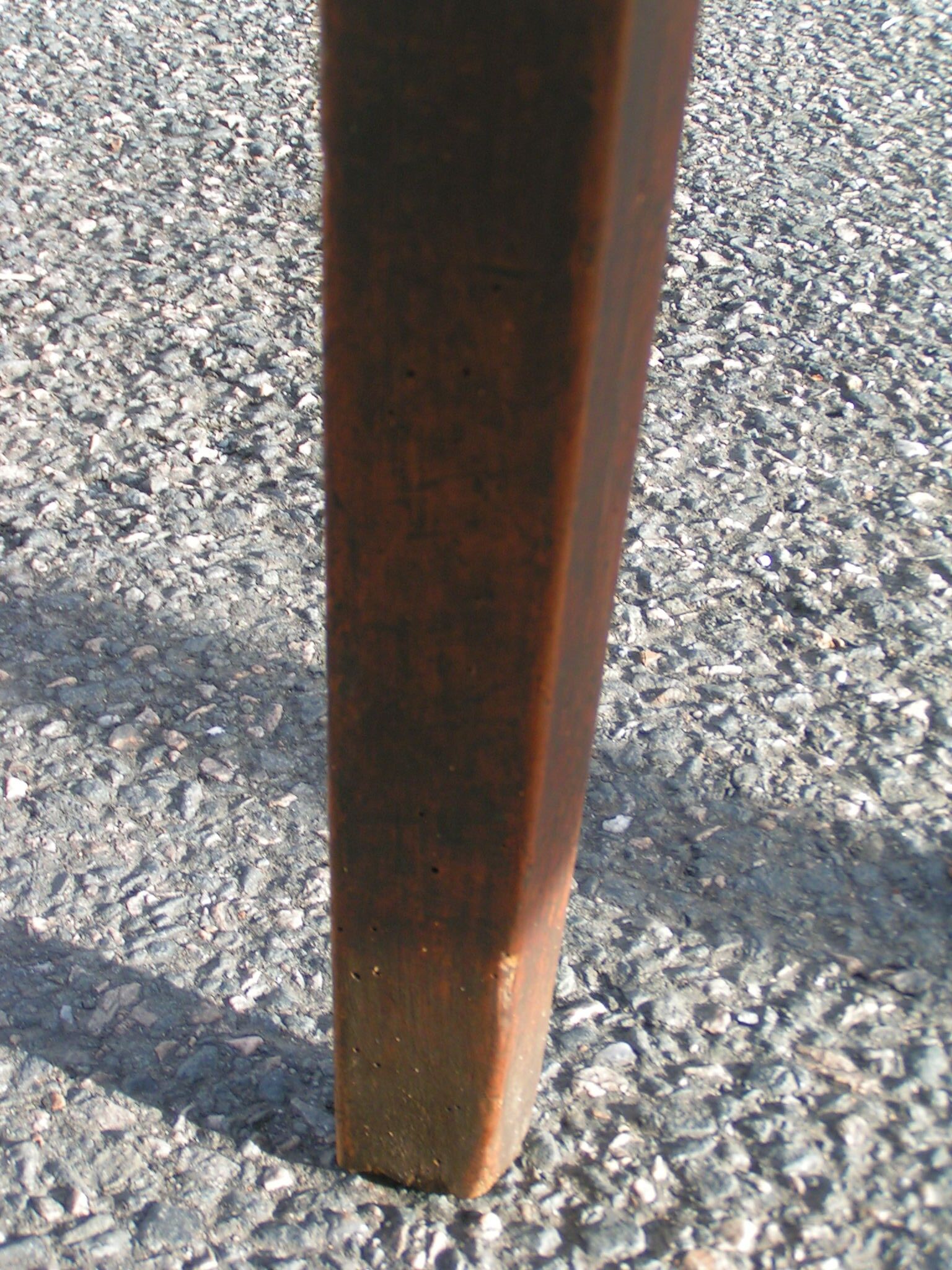 Farm table