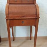 Curtain desk